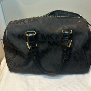Cute cheap black, Michael Kors bucket bag